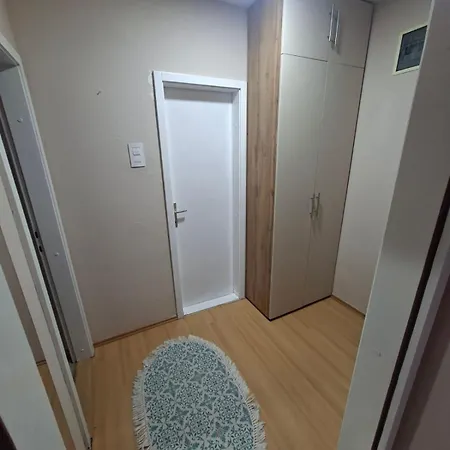 Apartment Stan Na Dan Carsija Gracanica (Tuzla)